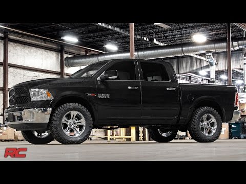 363 2.5 Inch Leveling Kit - Ram 1500 4WD (2012-2018 & Classic) Rough Country Canada