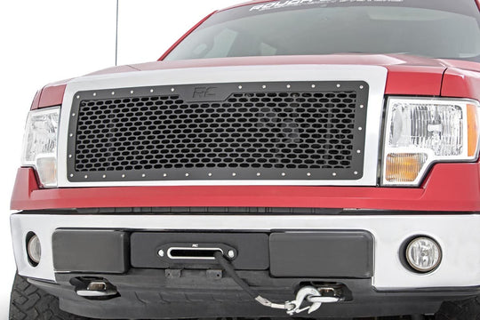 70229 Mesh Grille - Ford F-150 2WD/4WD (2009-2014) Rough Country Canada