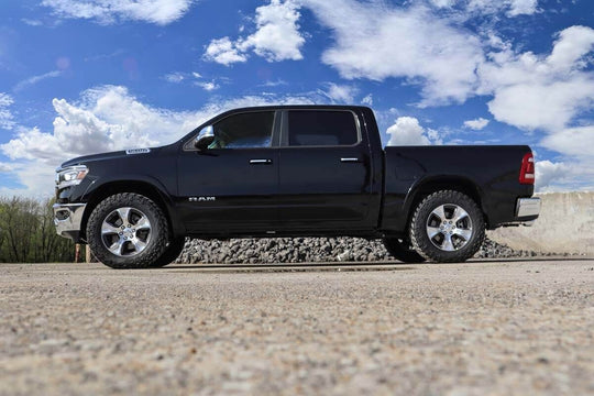 31012 2 Inch Leveling Kit - Air Ride - Ram 1500 4WD (2019-2023) Rough Country Canada