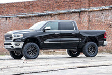 Load image into Gallery viewer, 33870 5 Inch Lift Kit - Air Ride - V2 - Ram 1500 4WD (2019-2023) Rough Country Canada
