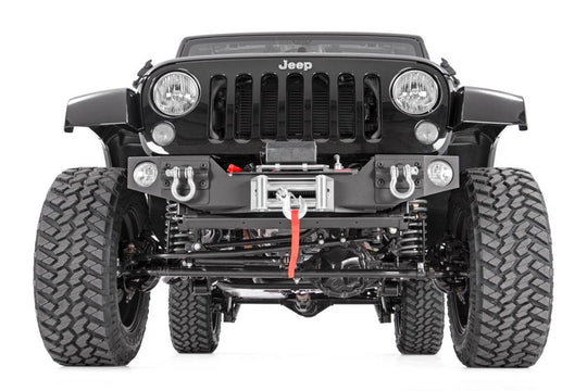 1062 Front Hybrid Stubby Bumper - Fog Mounts - Jeep Wrangler JK (07-18) Rough Country Canada