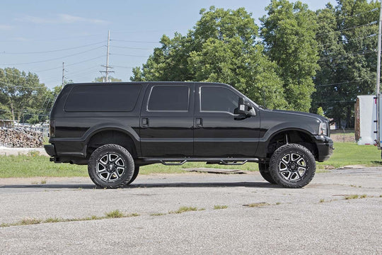 49800_A 2 Inch Leveling Kit - Leaf Block - Ford Excursion 4WD (2000-2005) Rough Country Canada