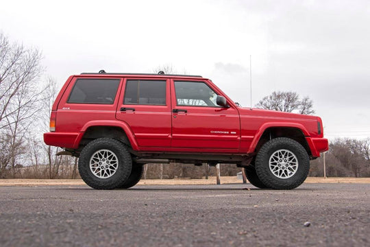 670X70 3 Inch Lift Kit - SII - RR AAL - V2 Shocks - Jeep Cherokee XJ (84-01) Rough Country Canada