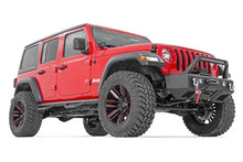Charger l'image dans la galerie, RCJ1866 Nerf Steps - Wheel to Wheel - 4 Door - Jeep Wrangler JL 4WD (18-23) Rough Country Canada
