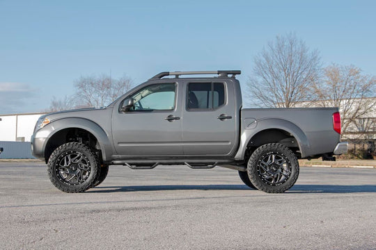 87932 6 Inch Lift Kit - N3 Struts - Nissan Frontier 2WD/4WD (2005-2021) Rough Country Canada