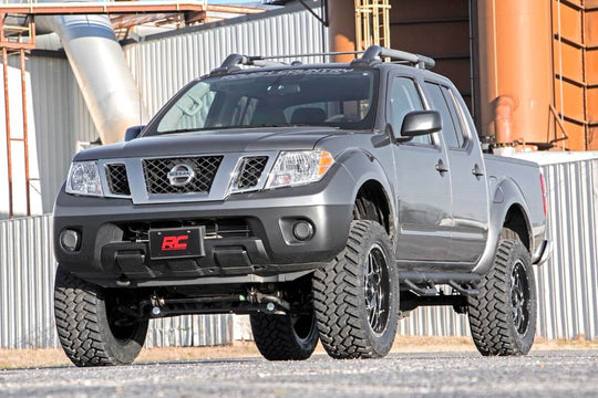 87932 6 Inch Lift Kit - N3 Struts - Nissan Frontier 2WD/4WD (2005-2021) Rough Country Canada