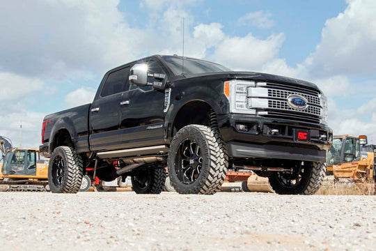 51230 6 Inch Lift Kit - R/A - OVLDS - Ford Super Duty 4WD (2017-2022) Rough Country Canada