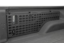 Charger l'image dans la galerie, 10634 Molle Panel Kit - Combo - Bed - Jeep Gladiator JT 4WD (2020-2022) Rough Country Canada