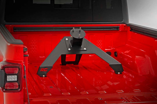 10544 Bed Mount Spare Tire Carrier - Jeep Gladiator JT 4WD (2020-2022) Rough Country Canada