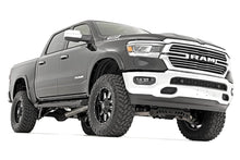 Load image into Gallery viewer, SRB01950 HD2 Running Boards - Crew Cab - Ram 1500 (19-23)/1500 TRX (21-23) Rough Country Canada