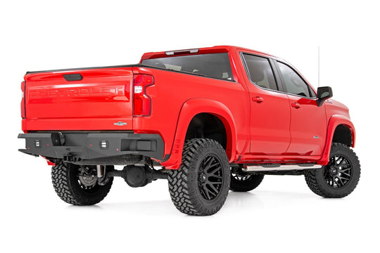 21002S Oval Steps - Stainless - Crew Cab - DEF Tank - Chevy/GMC 1500/2500HD (19-23) Rough Country Canada