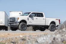 Load image into Gallery viewer, 50621 4.5 Inch Lift Kit - FR D/S - Ford Super Duty 4WD (2017-2022) Rough Country Canada