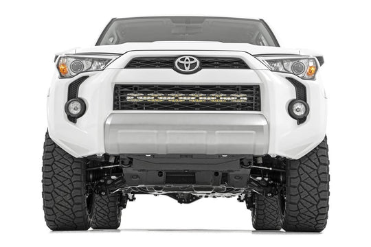 70786 LED Light - Bumper Mount - 30" Black Dual Row - Toyota 4Runner (14-20) Rough Country Canada