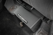 Charger l&#39;image dans la galerie, 99035 Storage Box - Under Seat - Jeep Wrangler JK (2007-2018) Rough Country Canada