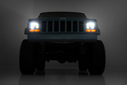 RCH5200 Headlights - Rectangle - 5"x7" - Jeep Cherokee XJ (84-01)/Wrangler YJ (87-95) Rough Country Canada