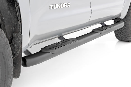 21009 Oval Nerf Step - Crew Cab - Black - Toyota Tundra 2WD/4WD (07-21) Rough Country Canada