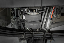 Load image into Gallery viewer, 100116C 4-6 Inch Lift Kit - Air Spring Kit w/Compressor - Chevy/GMC 1500 (19-23) Rough Country Canada