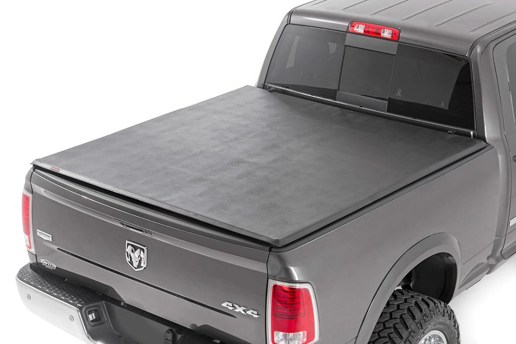 RC46319640 Bed Cover - Tri Fold - Soft - 6'4" Bed - Ram 1500 (10-18)/2500 (10-23) Rough Country Canada