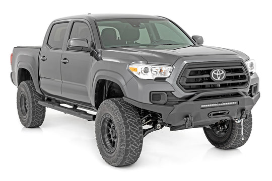 21008 Oval Nerf Step - Double Cab - Black - Toyota Tacoma 2WD/4WD (05-23) Rough Country Canada