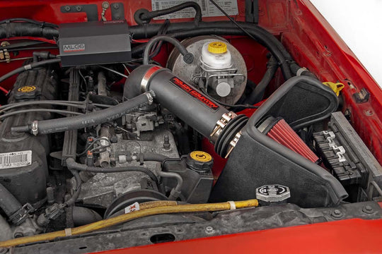 10552PF Cold Air Intake Kit - 4.0L - Pre Filter - Jeep Cherokee XJ (91-01) Rough Country Canada