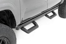 Charger l'image dans la galerie, 72000 SR2 Adjustable Aluminum Steps - Double Cab - Toyota Tacoma (05-23) Rough Country Canada