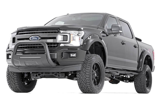 B-F4041 Black LED Bull Bar - Ford Expedition (03-23)/F-150 (04-23) 2WD/4WD Rough Country Canada