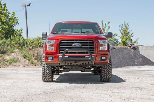 B-F2041 Black Bull Bar - Ford Expedition (03-23)/F-150 (04-23) 2WD/4WD Rough Country Canada