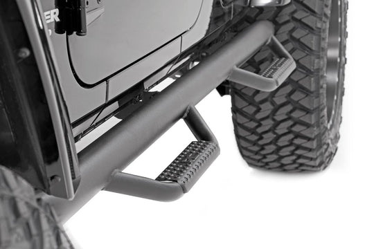 90764 Nerf Steps - Wheel to Wheel - 4 Door - Jeep Wrangler JK (07-18) Rough Country Canada