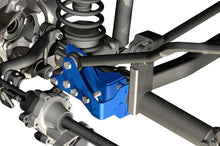 Load image into Gallery viewer, 1118 Track Bar Bracket - Front - Jeep Wrangler JK (2007-2018) Rough Country Canada