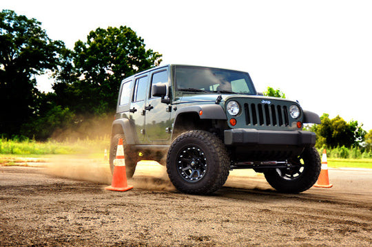 69430 3.5 Inch Lift Kit - Jeep Wrangler JK 2WD/4WD (2007-2018) Rough Country Canada