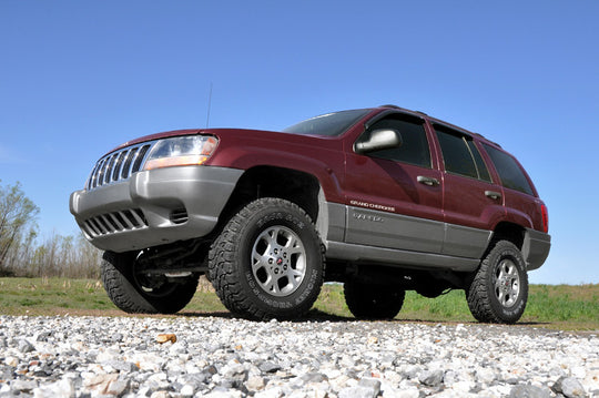 698.20 4 Inch Lift Kit - Jeep Grand Cherokee WJ 4WD (1999-2004) Rough Country Canada