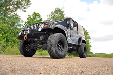 Load image into Gallery viewer, 90777 4 Inch Lift Kit - V2 - Jeep Wrangler TJ 4WD (2003-2006) Rough Country Canada