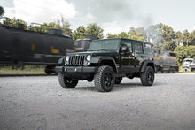 Load image into Gallery viewer, 67940 2.5 Inch Lift Kit - Coils - M1 - Jeep Wrangler JK 2WD/4WD (07-18) Rough Country Canada