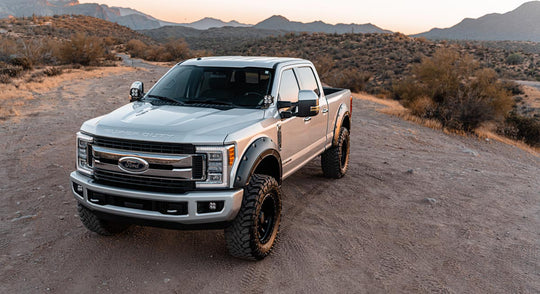 A-F21112-UX Defender Pocket Fender Flares - Silver - Ford Super Duty (17-22) Rough Country Canada