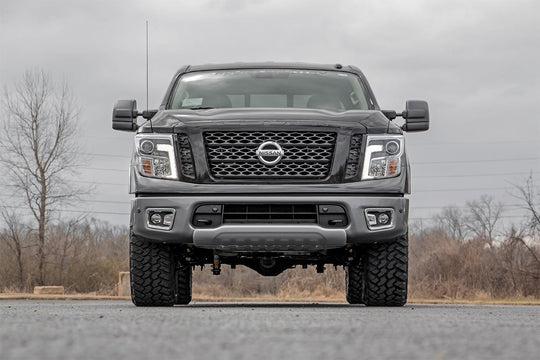 83431 3 Inch Lift Kit - N3 Struts & Shocks - Nissan Titan 4WD (2017-2022) Rough Country Canada