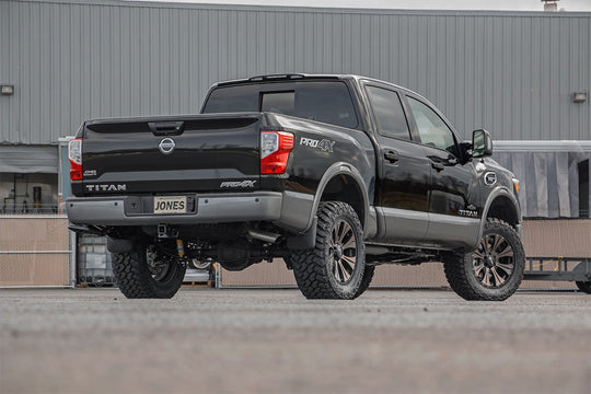 83430 3 Inch Lift Kit - N3 Shocks - Nissan Titan 2WD/4WD (2004-2021) Rough Country Canada