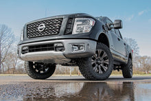 Charger l'image dans la galerie, 83431 3 Inch Lift Kit - N3 Struts &amp; Shocks - Nissan Titan 4WD (2017-2022) Rough Country Canada