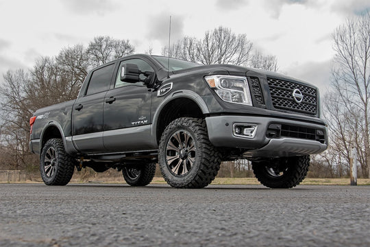 83430 3 Inch Lift Kit - N3 Shocks - Nissan Titan 2WD/4WD (2004-2021) Rough Country Canada