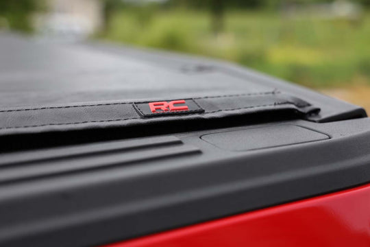 48220550 Soft Roll Up Bed Cover - 5'7" Bed - Ford F-150 (15-23)/F-150 Lightning (2022) Rough Country Canada