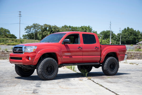 74232 3.5 Inch Lift Kit - UCA - N3 Struts - Toyota Tacoma 4WD (2005-2023) Rough Country Canada