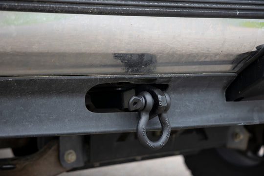 RS163 Tow Hook to Shackle Bracket - Mount Only - Chevy/GMC C1500/K1500 Truck/SUV (88-99) Rough Country Canada