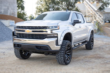 Load image into Gallery viewer, 21002 Oval Nerf Step - Crew - Def Tank - Chevy/GMC 1500/2500HD (19-23) Rough Country Canada