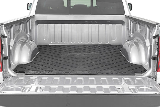 RCM679 Bed Mat - 6'4" Bed - RC Logo - Ram 1500 (19-23)/1500 TRX (21-23) Rough Country Canada