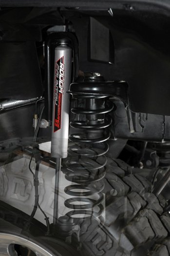 68270 4 Inch Lift Kit - V2 - Jeep Wrangler JK 4WD (2007-2018) Rough Country Canada