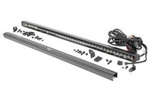 Charger l'image dans la galerie, 80740 Spectrum Series LED Light - 40 Inch - Single Row Rough Country Canada