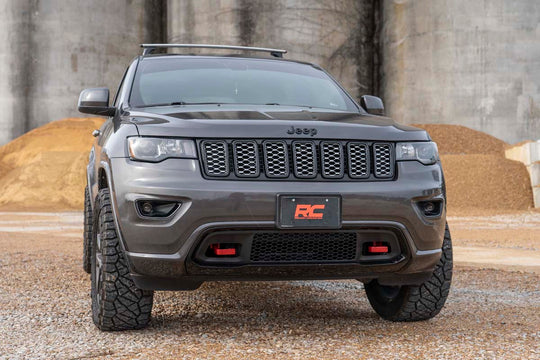 RS133 Tow Hooks - Forged - Red - Jeep Grand Cherokee 2WD/4WD (2015-2022) Rough Country Canada