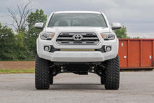 Load image into Gallery viewer, 747.20 6 Inch Lift Kit - Toyota Tacoma 2WD/4WD (2005-2015) Rough Country Canada