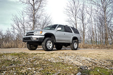 Load image into Gallery viewer, 77130 3 Inch Lift Kit - Toyota 4Runner 2WD/4WD (1996-2002) Rough Country Canada