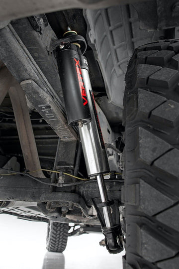 699013 Vertex 2.5 Adj Rear Shocks - 6" - Toyota Tundra 2WD/4WD (2007-2021) Rough Country Canada
