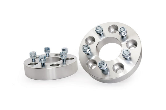1100 1.5 Inch Wheel Adapters - 5x5 to 5x4.5 - Jeep Wrangler JK (07-18) Rough Country Canada
